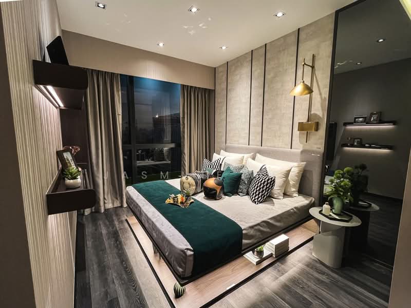 Blossoms By The Park Condominium For Sale at S$ 1,850,000 | PropertyGuru Singapore - Bedroom