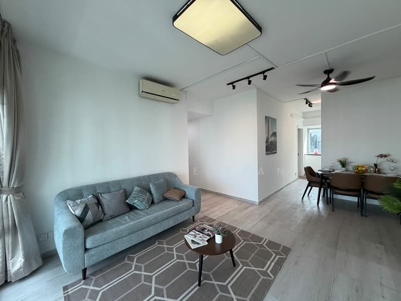 Pasadena, 2A Derbyshire Road, 3 Bedrooms, 1,389 sqft, Condominium For Sale, by Eng Le Tian, 500068150 - Living Room - PropertyGuru.com.sg