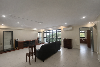 For Rent - 262A Compassvale Street