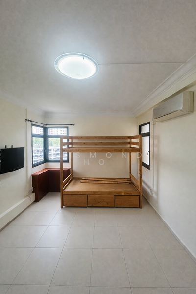 262A Compassvale Street, 262A Compassvale Street, 3 Bedrooms, 1,183 sqft, HDB Flat For Rent, by Desmond Ho, 500068159 - Master Bedroom - PropertyGuru.com.sg