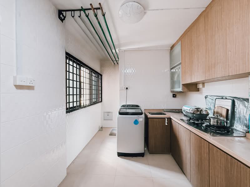 632 Veerasamy Road HDB Flat For Sale at S$ 850,000 | PropertyGuru Singapore - Kitchen
