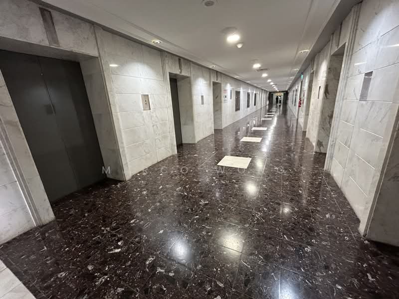 International Plaza, 10 Anson Road, 1,500 sqft, Office For Rent, by Marco Wong, 500068189 - Corridor - CommercialGuru.com.sg