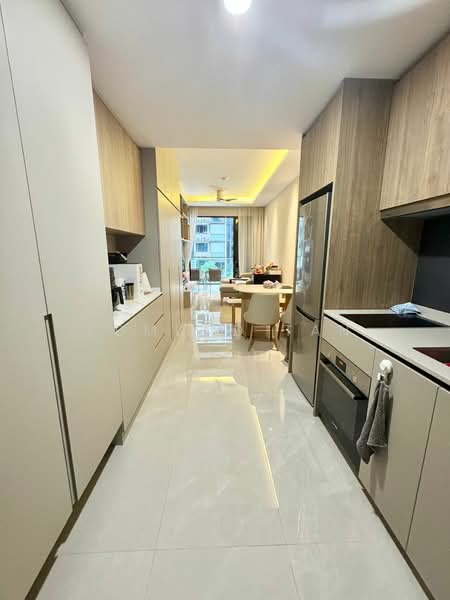 Dairy Farm Residences, 6 Dairy Farm Lane, 2 Bedrooms, 710 sqft, Condominium For Rent, by Edmund Tan, 500068190 - Kitchen - PropertyGuru.com.sg