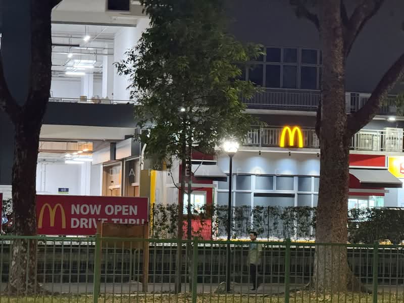 293C Bukit Batok Street 21, 293C Bukit Batok Street 21, 3 Bedrooms, 990 sqft, HDB Flat For Sale, by Darren Foo, 500068230 - PropertyGuru.com.sg