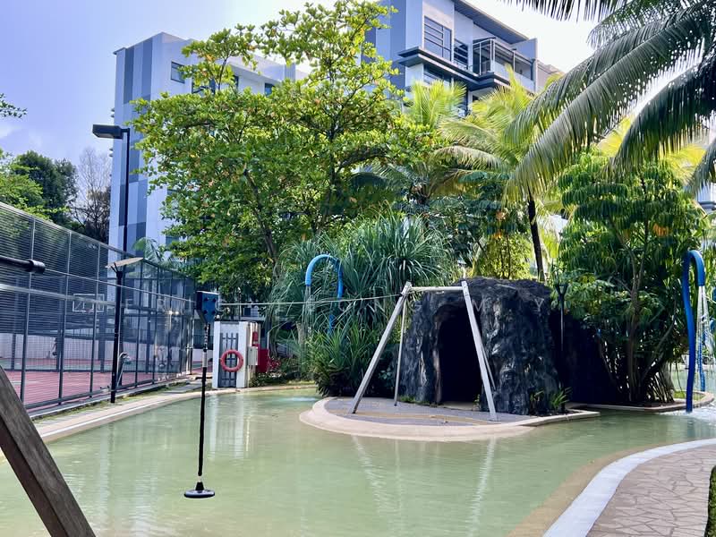 Hedges Park Condominium Condominium For Sale at S$ 1,049,900 | PropertyGuru Singapore - Exterior
