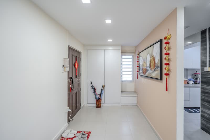 891B Woodlands Drive 50, 891B Woodlands Drive 50, 3 Bedrooms, 1,302 sqft, HDB Flat For Sale, by Thomas Lim, 500068244 - Entrance - PropertyGuru.com.sg