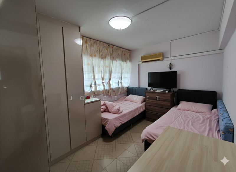 1 Teck Whye Avenue HDB Flat For Sale at S$ 549,000 | PropertyGuru Singapore - Bedroom