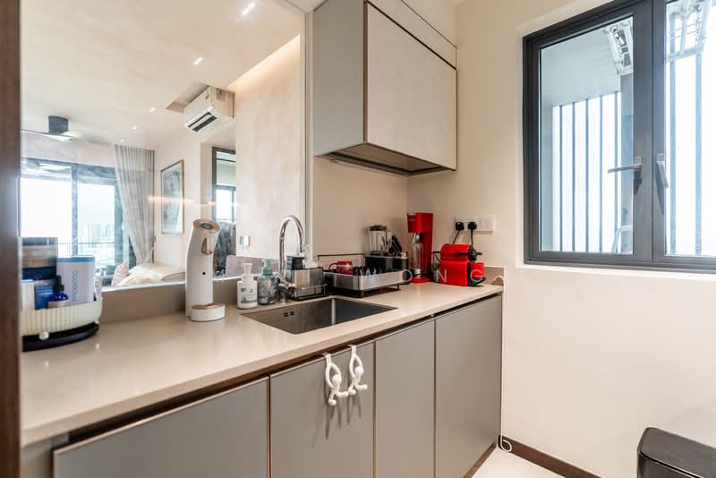 Normanton Park Condominium For Sale at S$ 1,600,000 | PropertyGuru Singapore - Kitchen