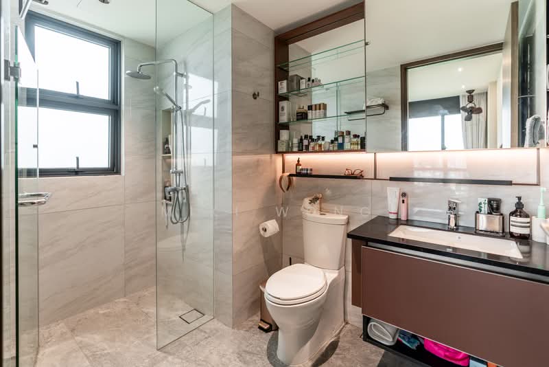 Normanton Park Condominium For Sale at S$ 1,600,000 | PropertyGuru Singapore - Bathroom