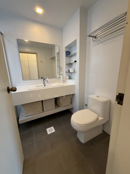 Holland Peak Condominium For Sale at S$ 3,300,000 | PropertyGuru Singapore - Bathroom