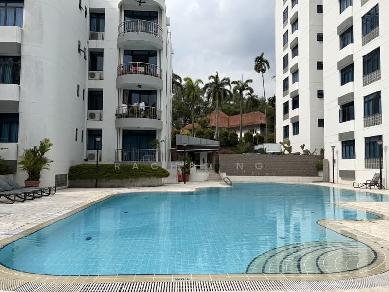 Holland Peak Condominium For Sale at S$ 3,300,000 | PropertyGuru Singapore - Pool & Club House