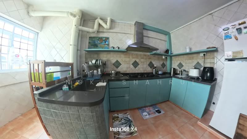 842 Sims Avenue HDB Flat For Sale at S$ 1,200,000 | PropertyGuru Singapore - Kitchen