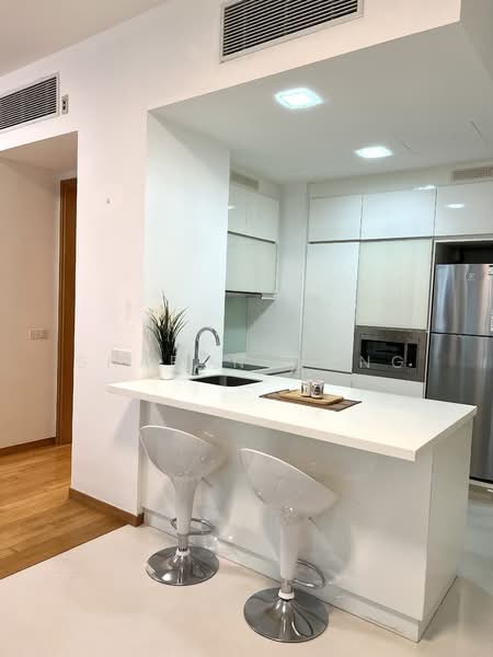Soleil @ Sinaran, 2 Sinaran Drive, 1 Bedroom, 581 sqft, Condominium For Rent, by Sharon Wong, 500068289 - Kitchen - PropertyGuru.com.sg