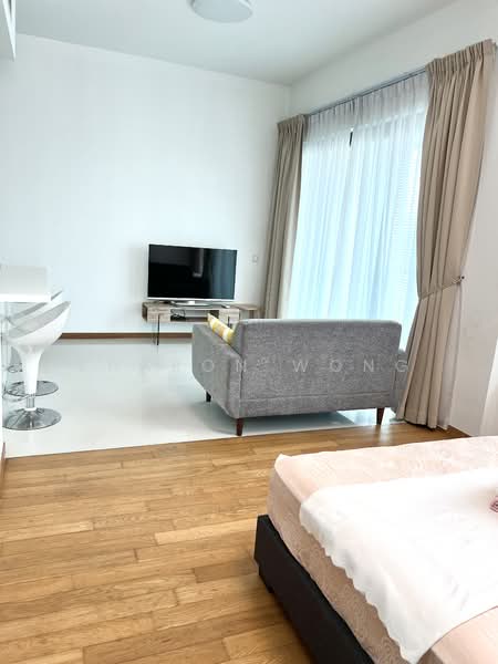 Soleil @ Sinaran, 2 Sinaran Drive, 1 Bedroom, 581 sqft, Condominium For Rent, by Sharon Wong, 500068289 - Living Room - PropertyGuru.com.sg