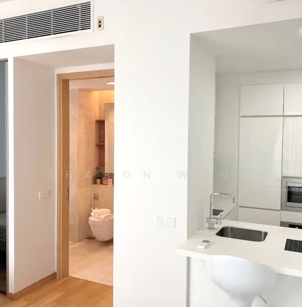 Soleil @ Sinaran, 2 Sinaran Drive, 1 Bedroom, 581 sqft, Condominium For Rent, by Sharon Wong, 500068289 - Bathroom - PropertyGuru.com.sg