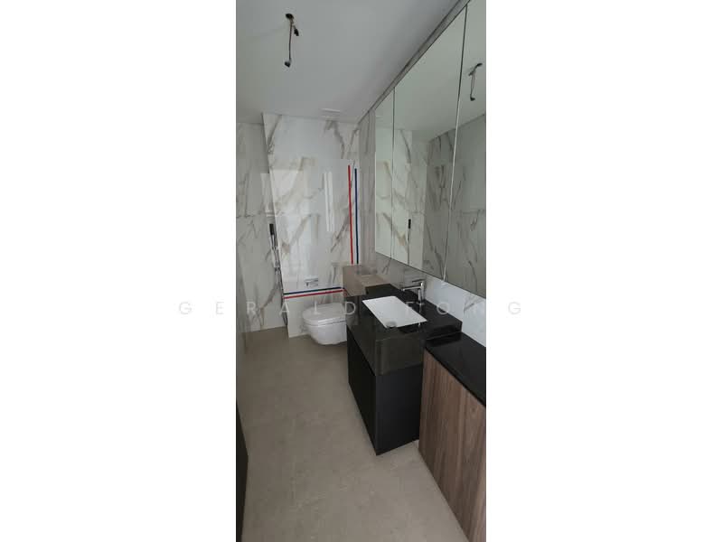 Claydence Apartment For Sale at S$ 2,797,600 | PropertyGuru Singapore - Bathroom