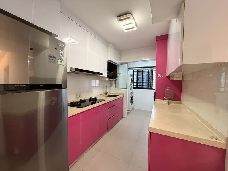 869A Tampines Avenue 8, 869A Tampines Avenue 8, 3 Bedrooms, 990 sqft, HDB Flat For Rent, by Amy Goh, 500068300 - PropertyGuru.com.sg