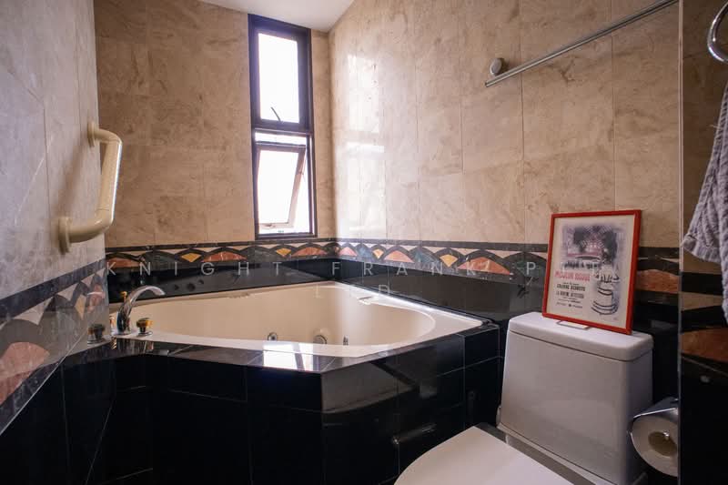 Rosevale Apartment For Sale at S$ 3,300,000 | PropertyGuru Singapore