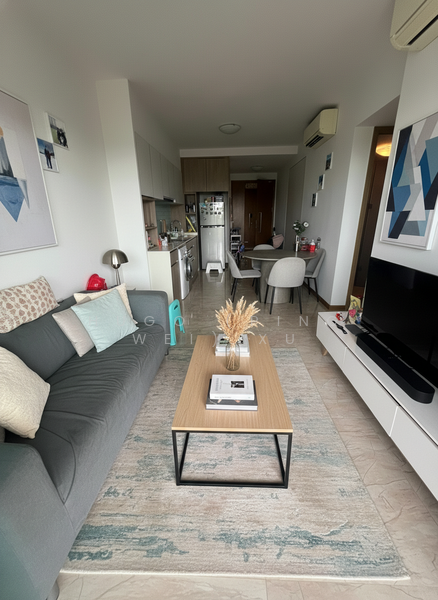 Kingsford Waterbay Condominium For Sale at S$ 1,080,000 | PropertyGuru Singapore - Living Room