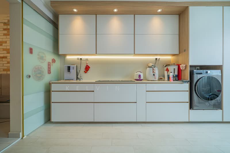 541 Serangoon North Avenue 4 HDB Flat For Sale at S$ 708,888 | PropertyGuru Singapore - Kitchen