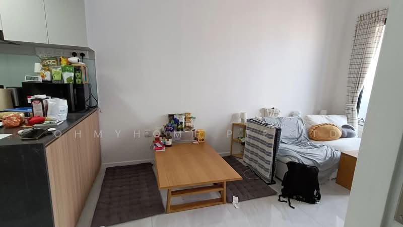 Rezi 24 Apartment For Sale at S$ 899,999 | PropertyGuru Singapore - Kitchen