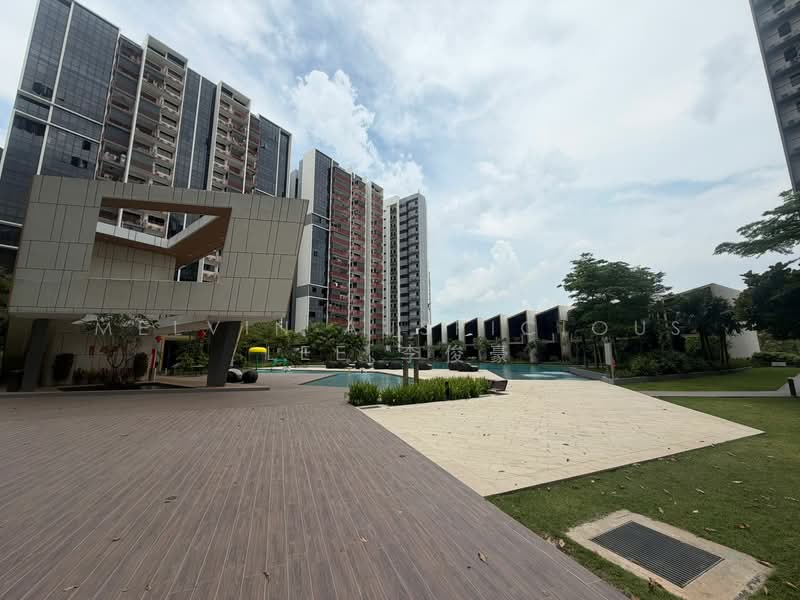 Riverfront Residences, 41 Hougang Avenue 7, 2 Bedrooms, 614 sqft, Condominium For Rent, by Melvin Auspicious Lee 李俊豪, 500068363 - Exterior - PropertyGuru.com.sg