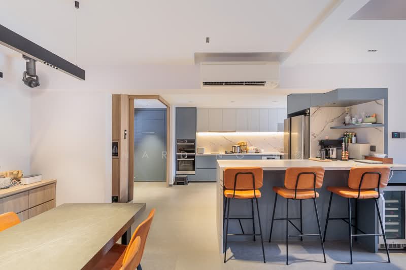 186 Bishan Street 13 HDB Flat For Sale at S$ 1,500,000 | PropertyGuru Singapore - Kitchen