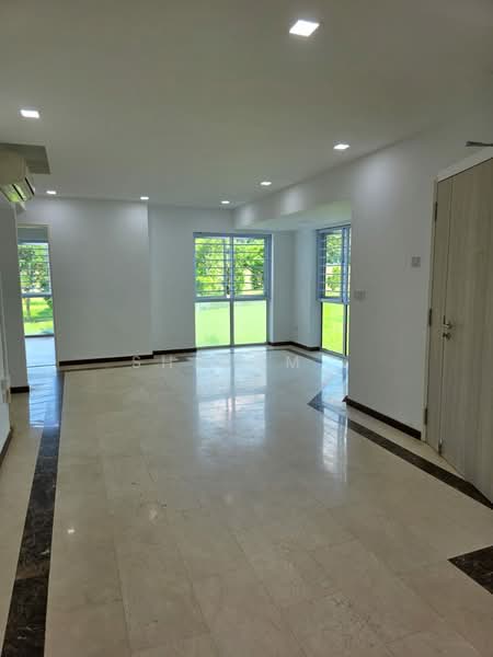 The Woodgrove, 3 Woodgrove Drive, 3 Bedrooms, 893 sqft, Apartment For Sale, by Shalom ., 500068381 - PropertyGuru.com.sg