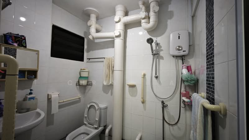 111 Jurong East Street 13, 111 Jurong East Street 13, Room Rental, 200 sqft, HDB Flat For Rent, by Chris Chua, 500068391 - PropertyGuru.com.sg