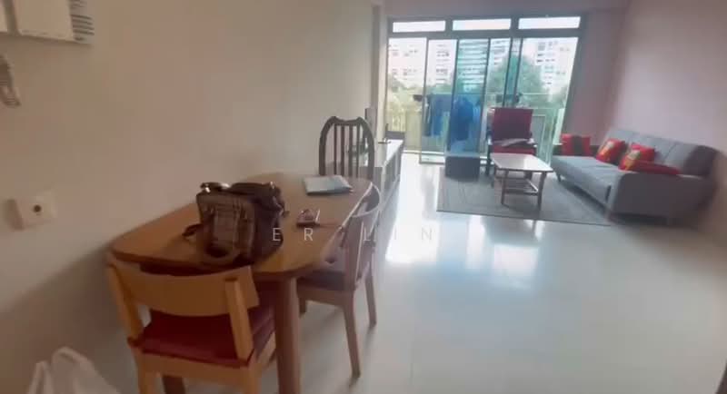 Starville Condominium For Sale at S$ 1,850,000 | PropertyGuru Singapore - Living Room