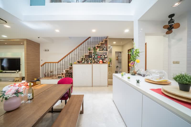 Springside Avenue Terraced House For Sale at S$ 4,500,000 | PropertyGuru Singapore - Living Room
