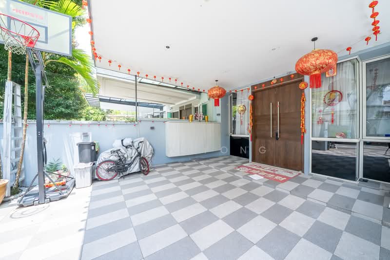 Springside Avenue Terraced House For Sale at S$ 4,500,000 | PropertyGuru Singapore - Exterior