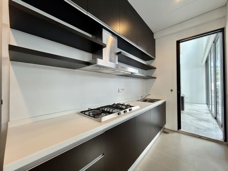 Bungalow House near Botanic Garden, , 5 Bedrooms, 7,400 sqft, Detached House For Rent, by Maxim Loo, 500068410 - Kitchen - PropertyGuru.com.sg