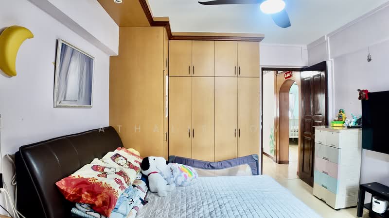 655 Yishun Avenue 4 HDB Flat For Sale at S$ 525,000 | PropertyGuru Singapore - Bedroom