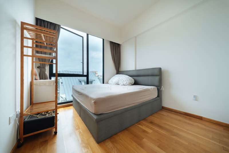 Rymden 77 Condominium For Sale at S$ 2,600,000 | PropertyGuru Singapore - Bedroom