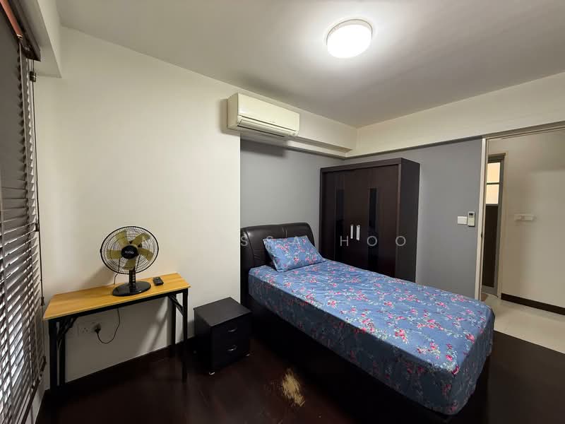 288A Compassvale Crescent HDB Flat For Sale at S$ 798,000 | PropertyGuru Singapore - Bedroom