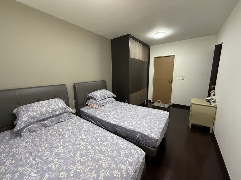 288A Compassvale Crescent HDB Flat For Sale at S$ 798,000 | PropertyGuru Singapore - Bedroom