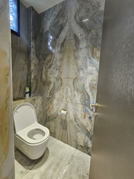Circular Road, CIRCULAR ROAD, Boat Quay / Raffles Place / Marina, 1,087 sqft, Shop / Shophouse For Rent, by Peggy Ooi 黄明丽, 500068465 - Bathroom - CommercialGuru.com.sg