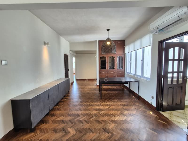 Botanic Gardens Mansion, 2 Taman Serasi, 3 Bedrooms, 1,755 sqft, Apartment For Rent, by Alex Tang 陳拁燐, 500068478 - Living Room - PropertyGuru.com.sg