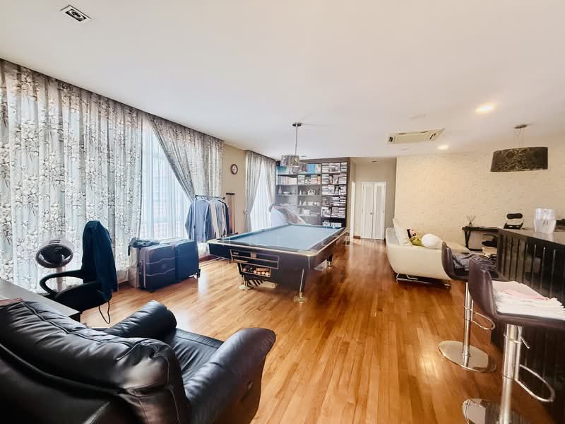 Serangoon Garden Estate Semi-Detached House For Sale at S$ 8,800,000 | PropertyGuru Singapore - Living Room