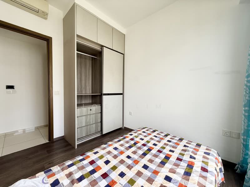 Riverbank at Fernvale Condominium For Sale at S$ 1,450,000 | PropertyGuru Singapore - Bedroom
