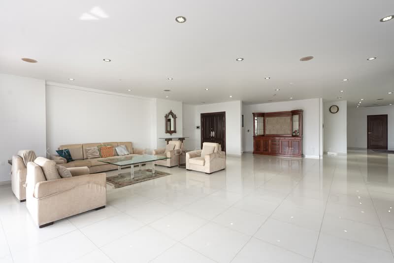 Regency Park Condominium For Sale at S$ 7,500,000 | PropertyGuru Singapore - Living Room