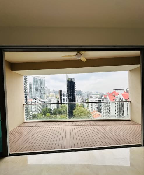 Martin Place Residences, 2 Martin Place, 2 Bedrooms, 1,163 sqft, Condominium For Rent, by Mitch Soh, 500068532 - Balcony - PropertyGuru.com.sg