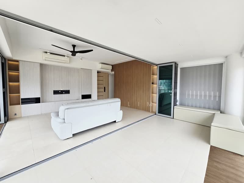 For Rent - Pavilion 11