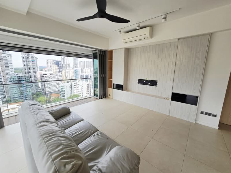 For Rent - Pavilion 11