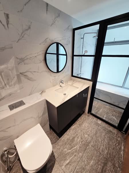 Pavilion 11, 25 Akyab Road, 3 Bedrooms, 1,485 sqft, Condominium For Rent, by Yan Lim, 500068539 - Bathroom - PropertyGuru.com.sg