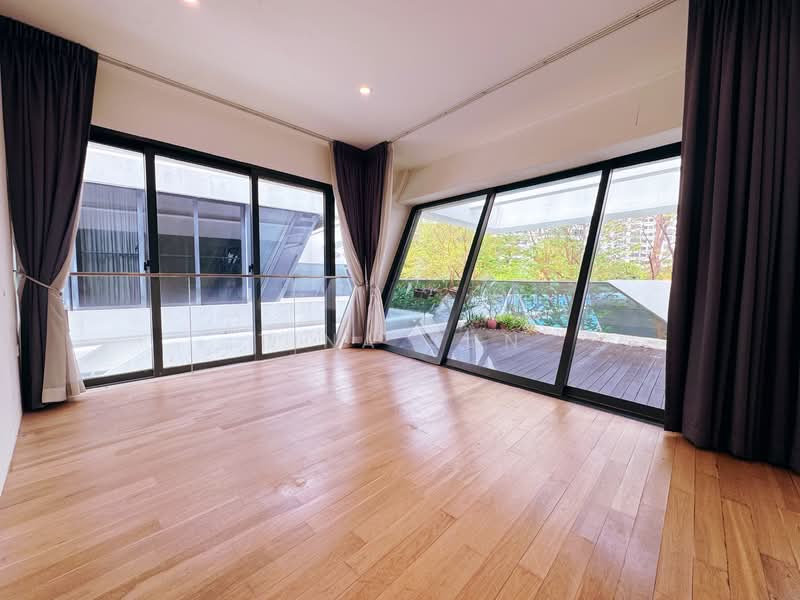 d'Leedon (Former Farrer Court) Condominium For Sale at S$ 5,500,000 | PropertyGuru Singapore - Balcony