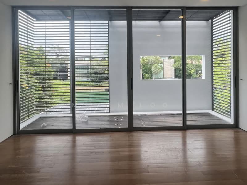 2 Side-by-Side Luxury Waterfront Bungalows on Sentosa Detached House For Sale at S$ 46,000,000 | PropertyGuru Singapore - Balcony