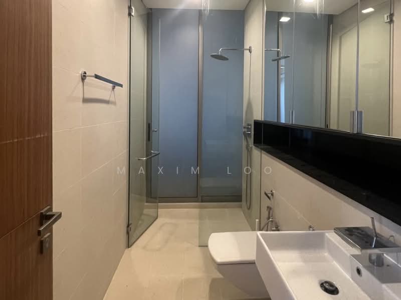 2 Side-by-Side Luxury Waterfront Bungalows on Sentosa Detached House For Sale at S$ 46,000,000 | PropertyGuru Singapore - Bathroom