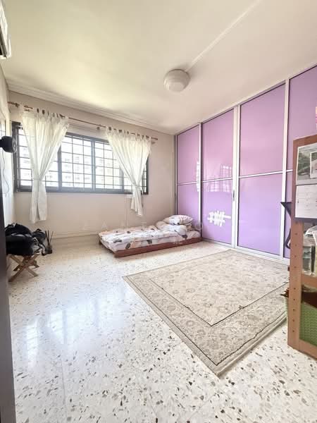 72 Bedok South Avenue 3 HDB Flat For Sale at S$ 730,000 | PropertyGuru Singapore - Common Bedroom 2
